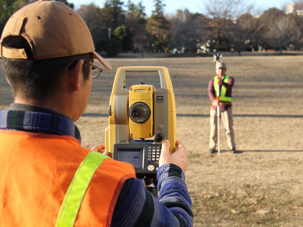 levantamento por irradiação no levantamento topográfico planialtimétrico cadastral